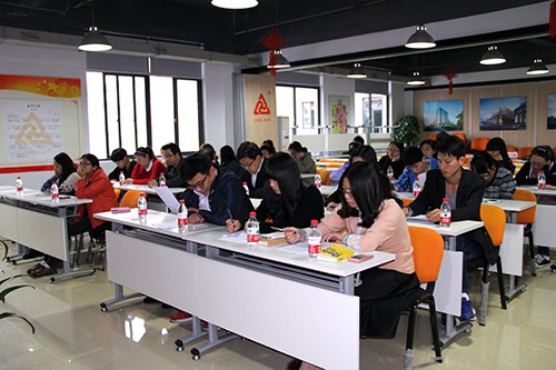 201311086686体育园第五次全体党员大会顺利举行 (3).jpg